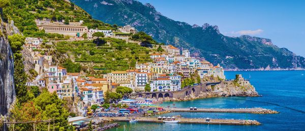 Amalfi Coast: Your FAQs, Dished Up with Sunshine, Sea Breezes & Spaghetti.